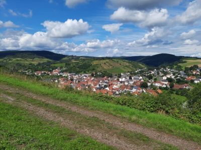 wandern in rheinland pfalz monzinger fr�hlingspl�tzchen
