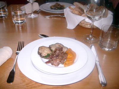 Auf der Piemont-Wanderreise wird ein mehrg�ngiges Men� serviert...