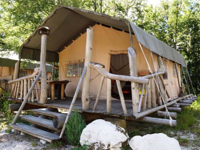 Glamping f�r Familien mit Kindern in Slowenien Alpen