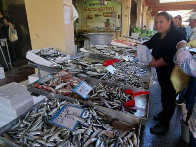 Auf dem Markt in Korfu-Stadt