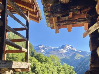 Durch alte Walserh�user zum Monte Rosa