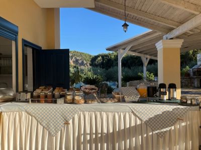 T�gliches Fr�hst�cksbuffet im Strandhotel