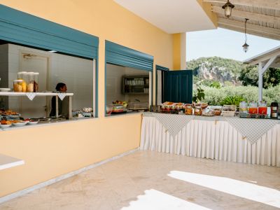 Gro�es Fr�hst�cksbuffet mit viel Auswahl