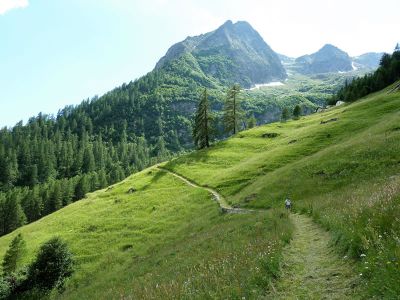H�henweg Walserweg im Aostatal in den italienischen Alpen