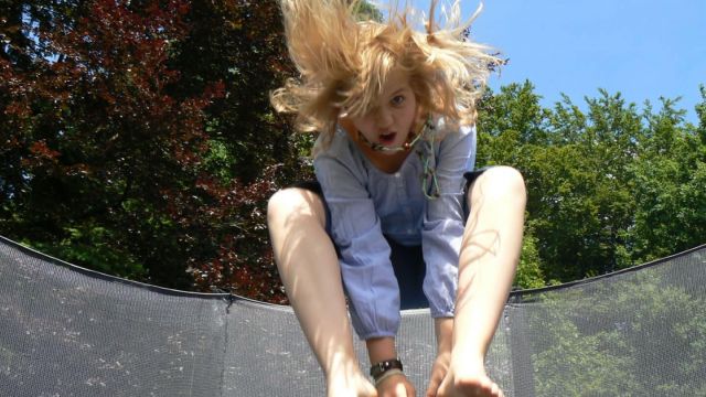 trampolin spass urlaub maedchen thueringen