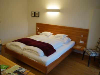 Doppelzimmer Doppelbett Viersterne Hotel �sterreich, Familienzimmer